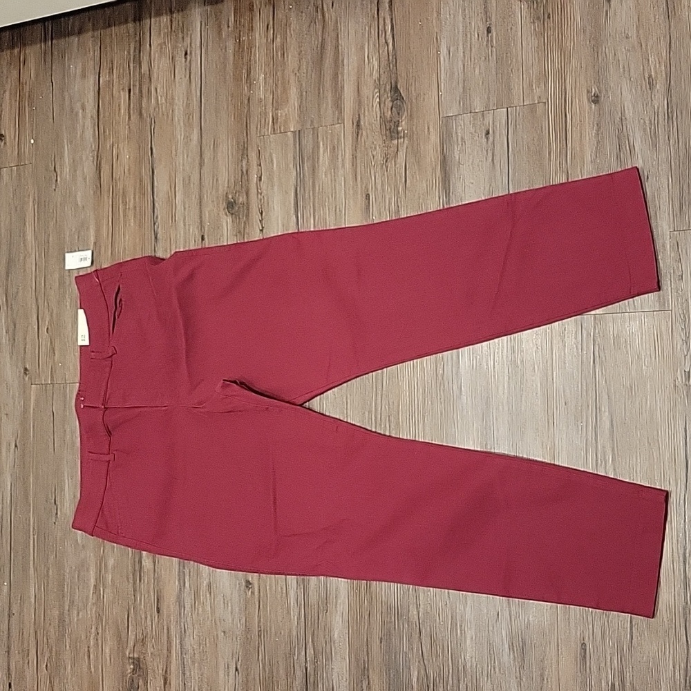 Old Navy NWT burgundy pants size 12